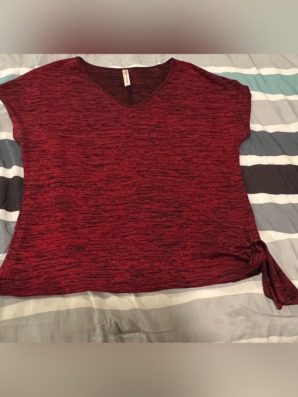 Sale(5 for $20)-PerSeption Concept Heathered Burgundy V-Neck Short Sleeve Top